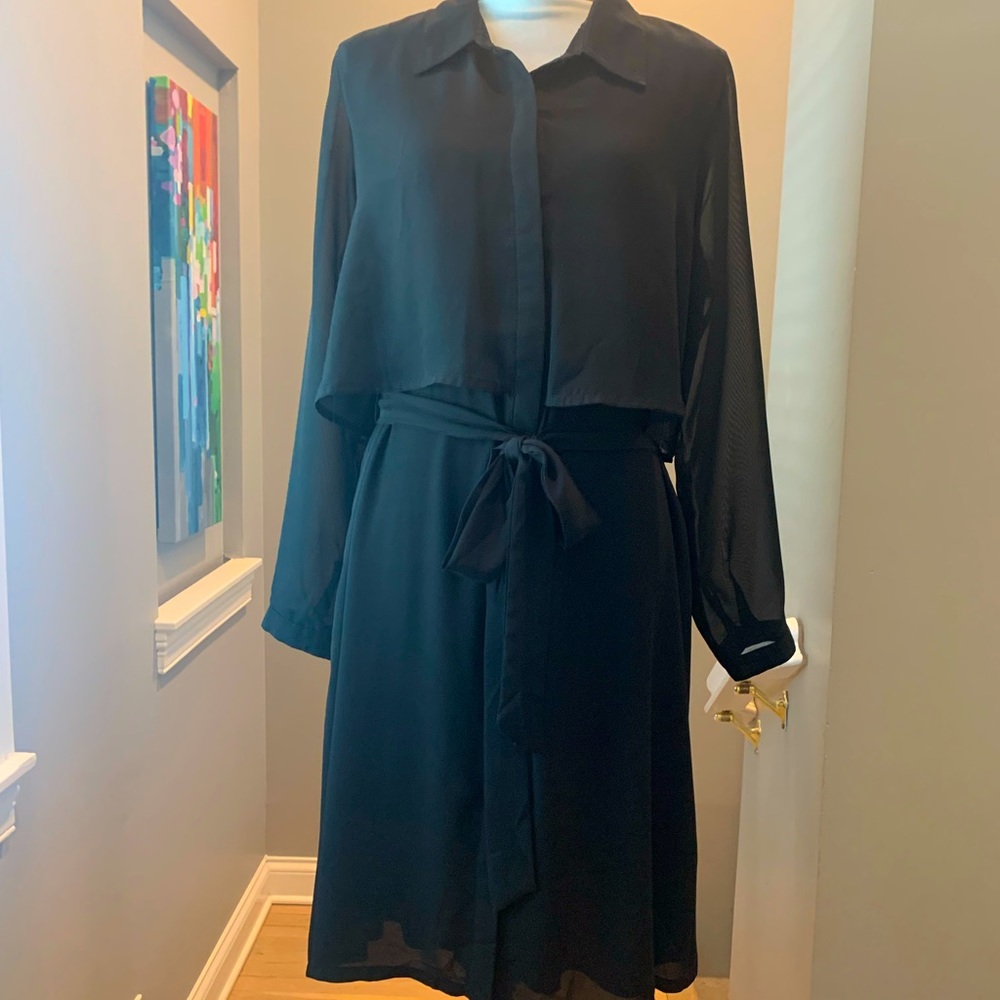 NY Collection black button down collared belted shirt dress. Size XL.